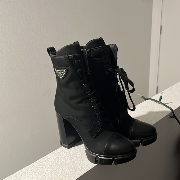 COPY - Black new Prada boots/heels - Picture 5 of 9